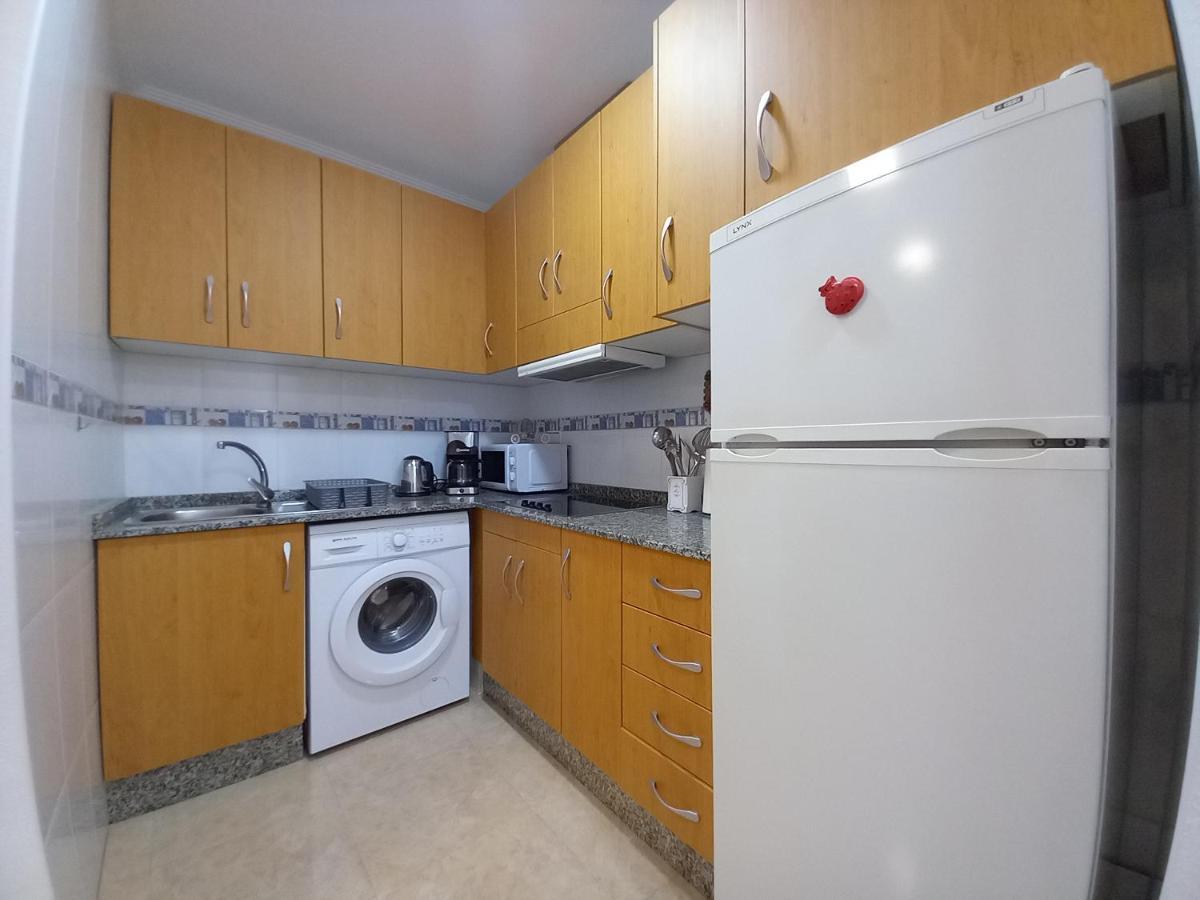 Macarena III Apartments, 300 Meter Zu Playa Del Cura 또레비에하 외부 사진