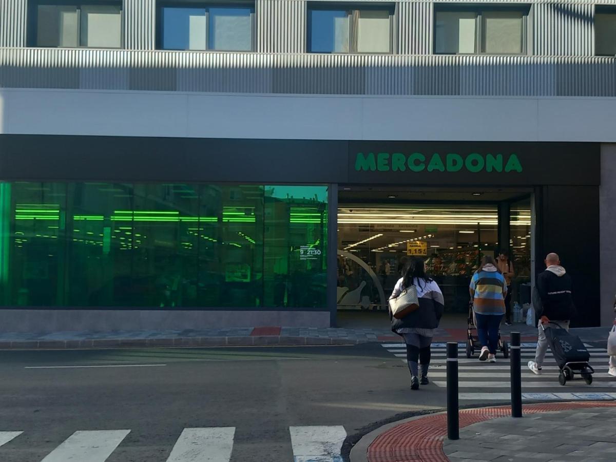 Macarena III Apartments, 300 Meter Zu Playa Del Cura 또레비에하 외부 사진