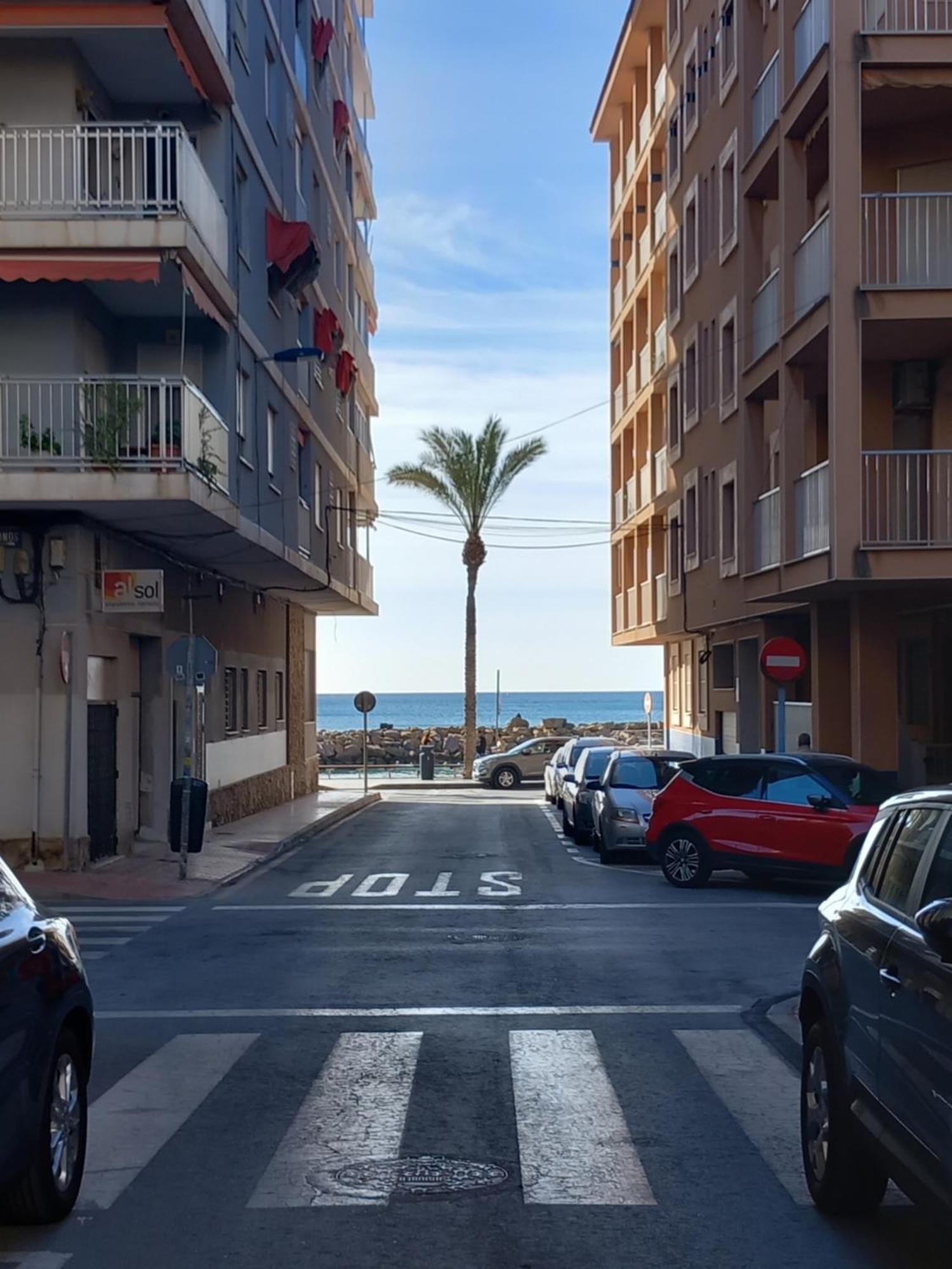 Macarena III Apartments, 300 Meter Zu Playa Del Cura 또레비에하 외부 사진